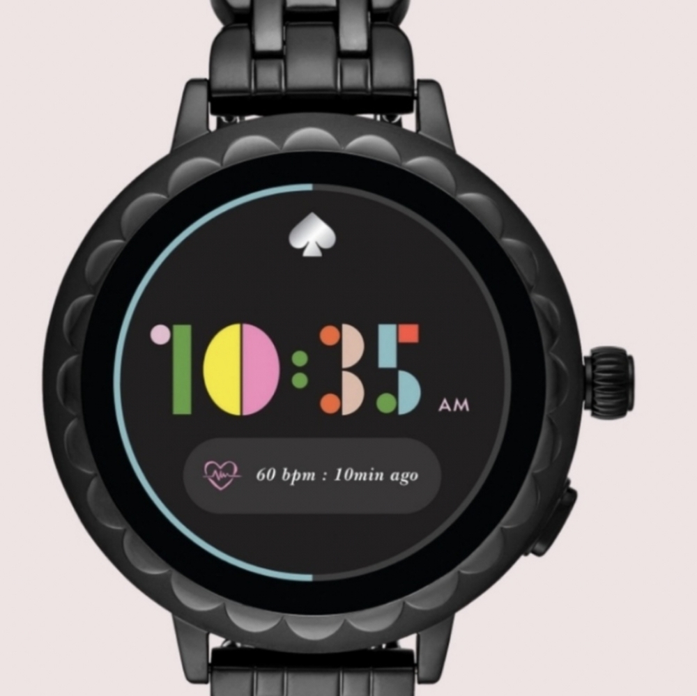 Kate Spade Scallop Smartwatch